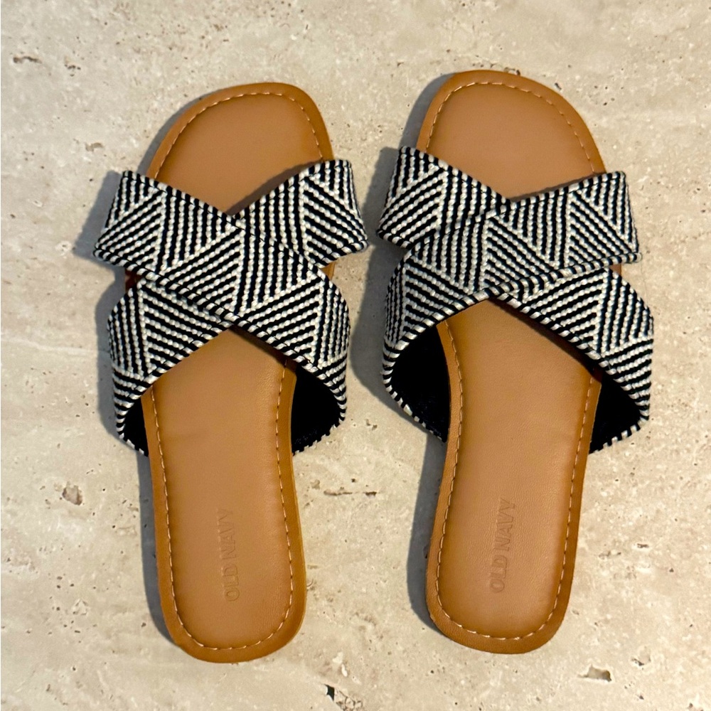Women's Black and White Sandals